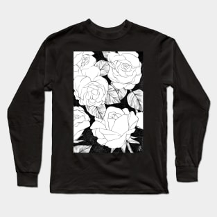 dark spring roses Long Sleeve T-Shirt